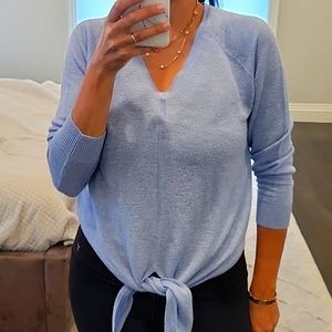 WOMEN'S PARKER BLUE BLOUSE SHIRT SWEATER TOP WITH TIE SZ SMALL $120